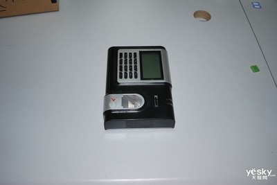 考勤机不仅是工具 中控X638-ID卡指纹考勤机的应用价值解析